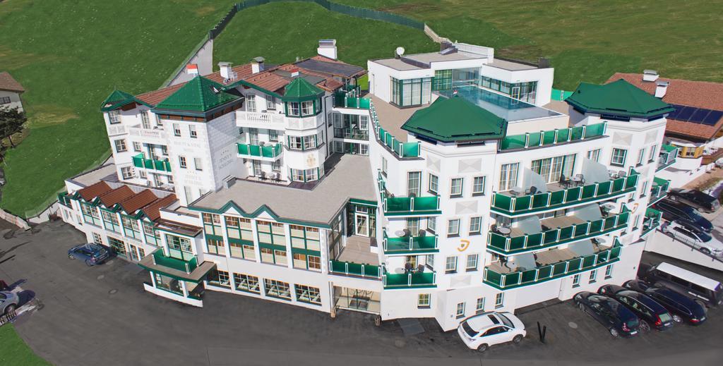 Hotel Jennys Schloessl Serfaus Exterior photo